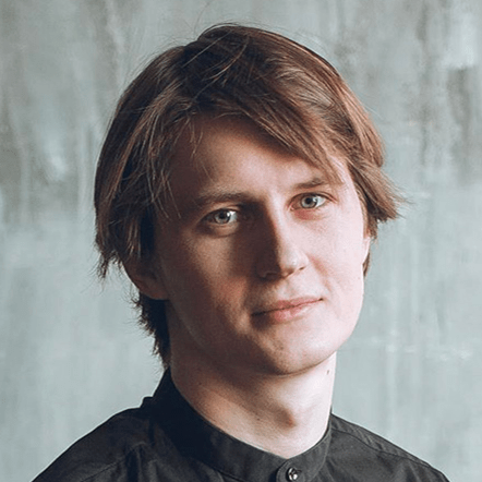 Михаил Плутахин