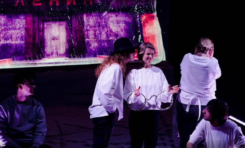 МАМ, А КТО ЭТО НА ФОТО?