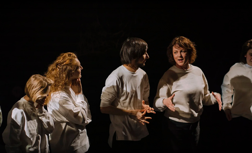 МАМ, А КТО ЭТО НА ФОТО?